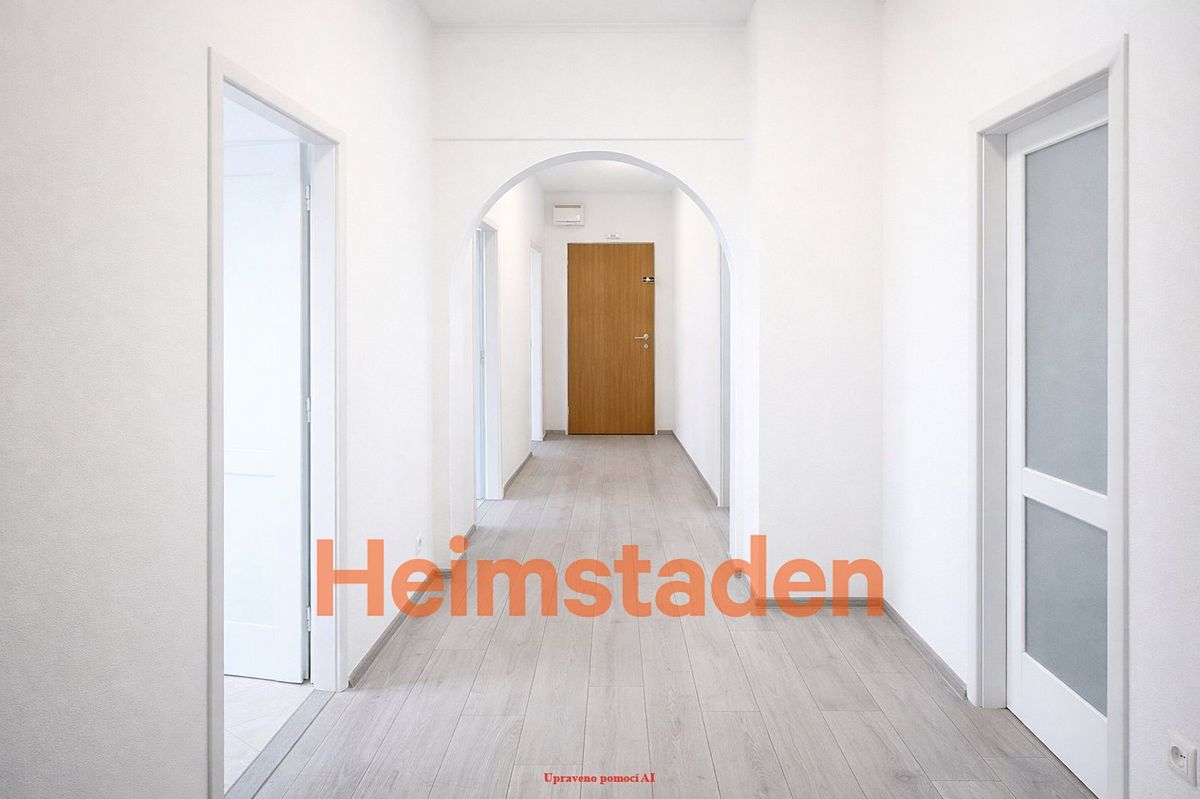 Pronájem bytu 4+1 97 m² – fotografie 5