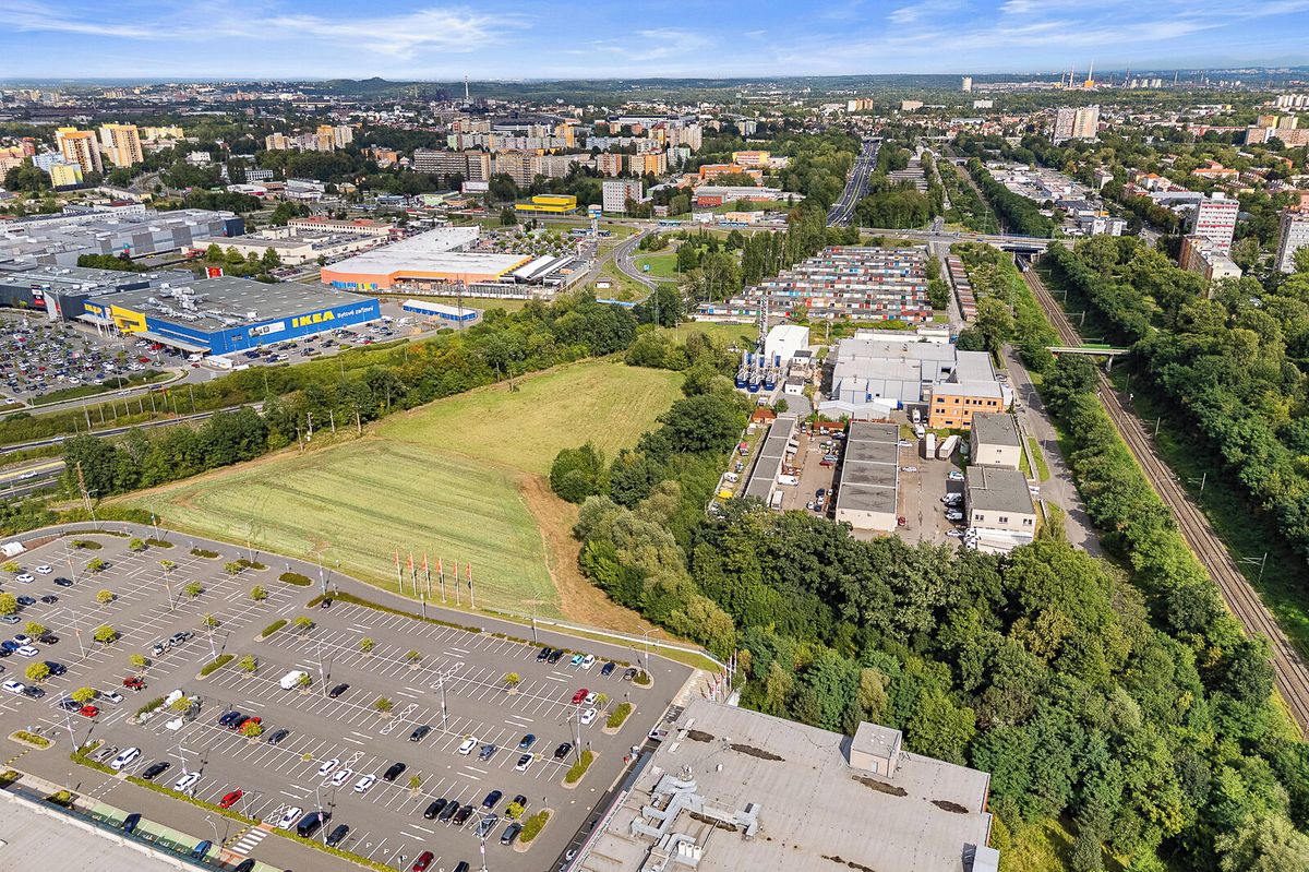 Prodej komerčního pozemku 12840 m² – fotografie 3