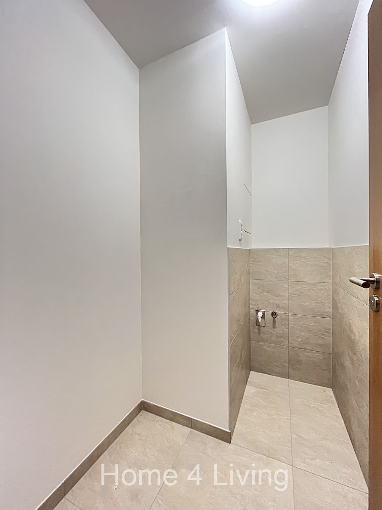 Pronájem bytu 2+kk 50 m² – fotografie 3