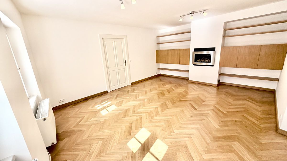 Pronájem bytu 4+kk 100 m² – fotografie 2
