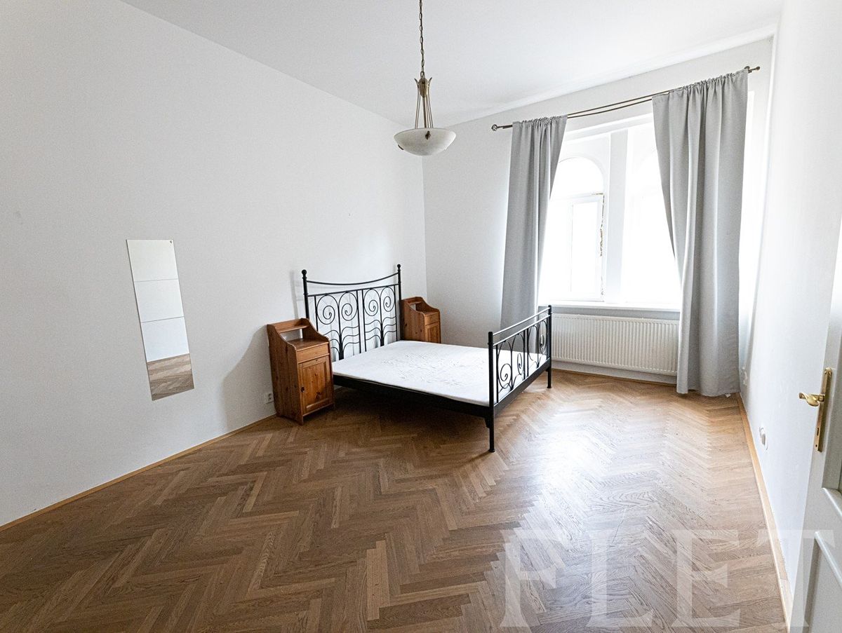 Pronájem bytu 2+1 66 m² – fotografie 4