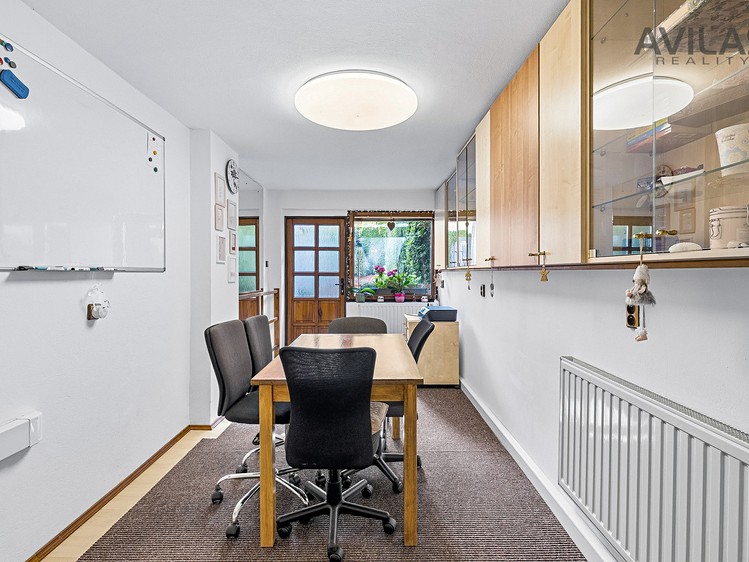 Комерційне приміщення на продаж, 300 м² (7 з 47)