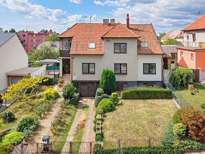 Prodej rodinného domu 229 m², pozemek 579 m²