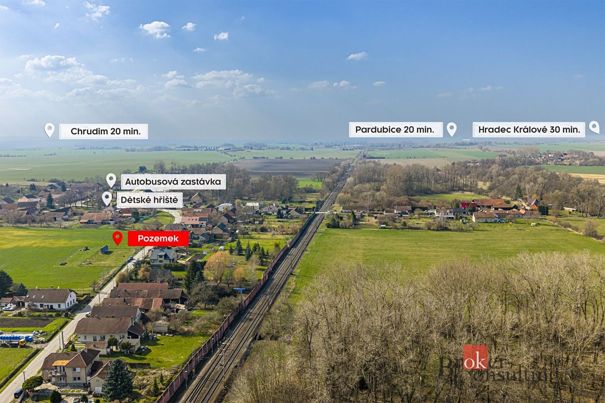Prodej stavebního pozemku 840 m² – fotografie 3