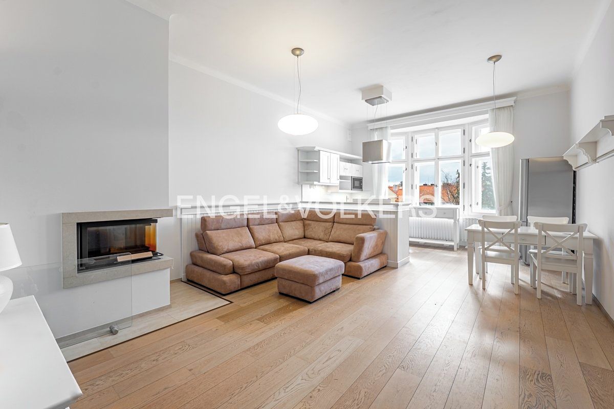 Pronájem bytu 4+kk 115 m²