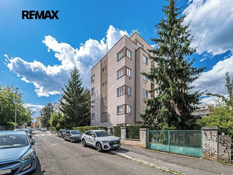 Prodej bytu 2+kk 22 m², Praha – náhled fotky 2