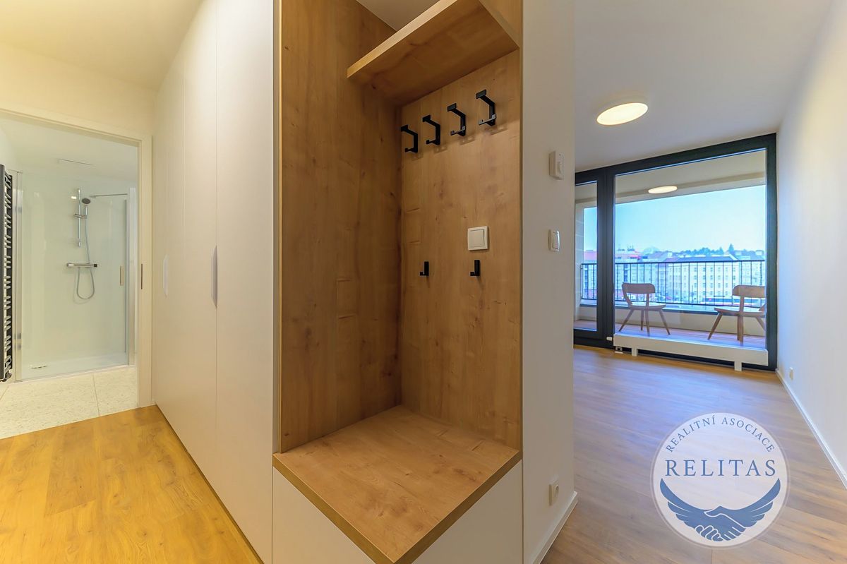 Pronájem bytu 1+kk 31 m² – fotografie 5