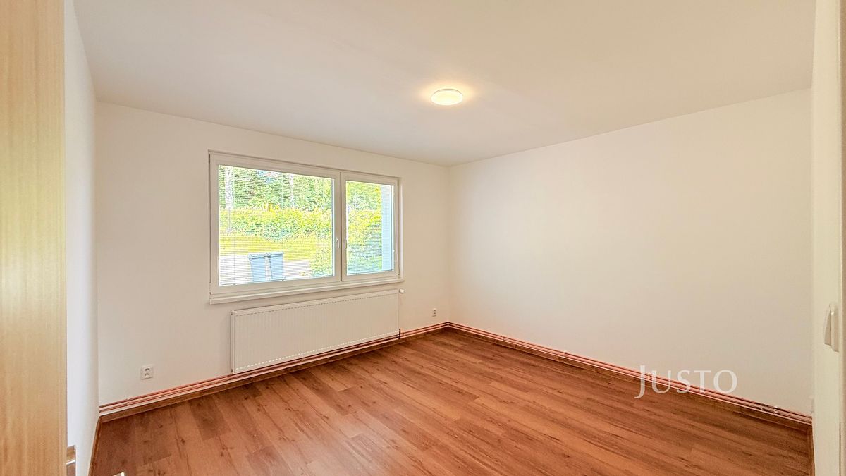 Pronájem bytu 2+kk 65 m² – fotografie 3