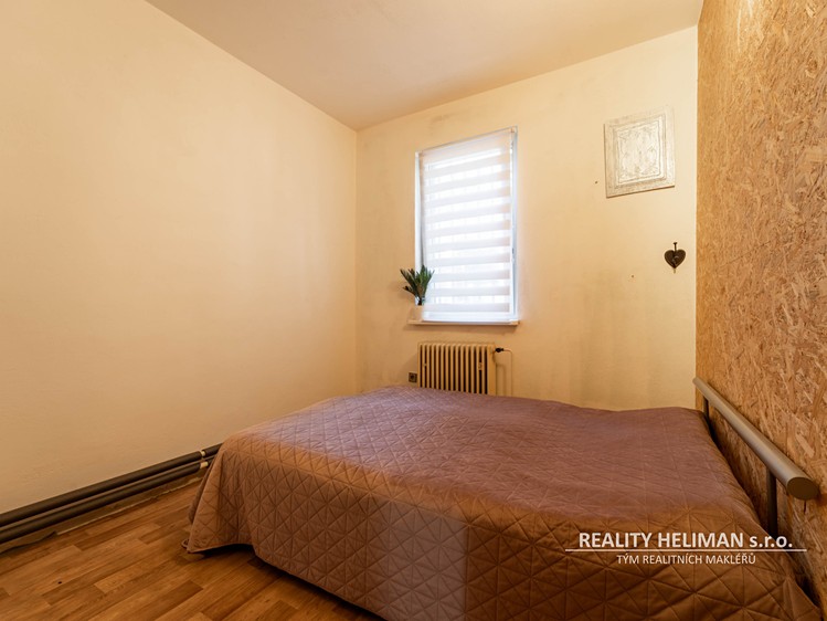 Prodej komerčního prostoru, 220 m² (42 z 53)