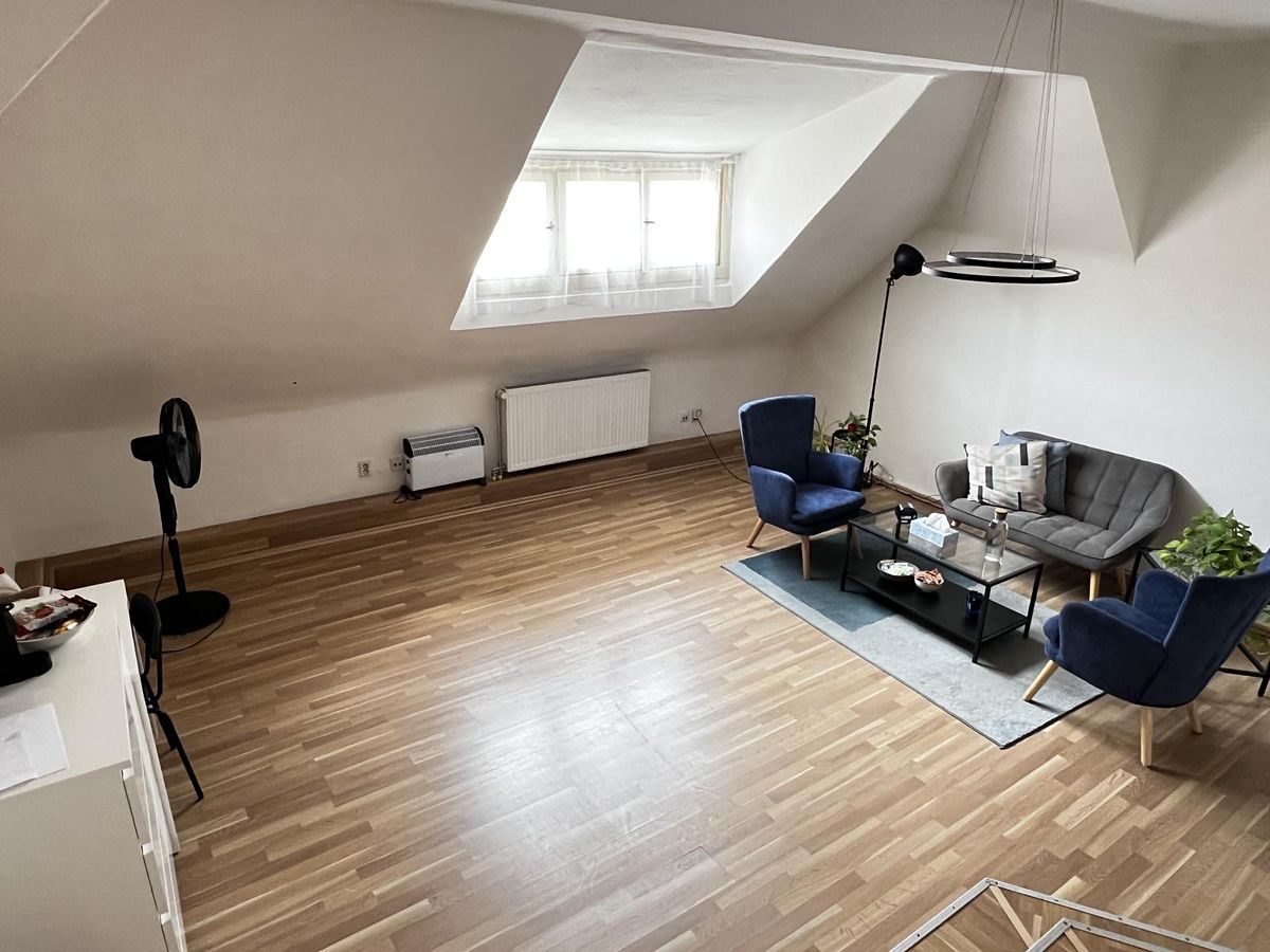 Pronájem kanceláře 32 m² – fotografie 5