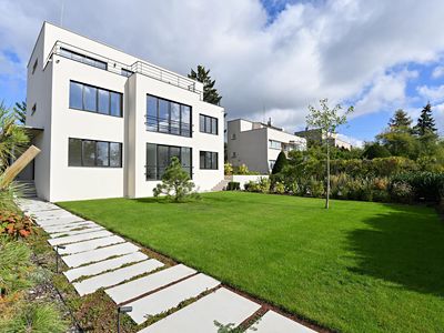 Prodej vily 382 m², pozemek 685 m²