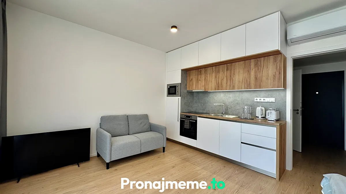 Pronájem bytu 1+kk 34 m²