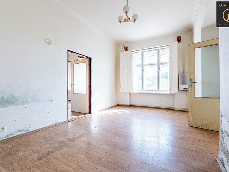 Prodej domu, 305 m² (11 z 14)