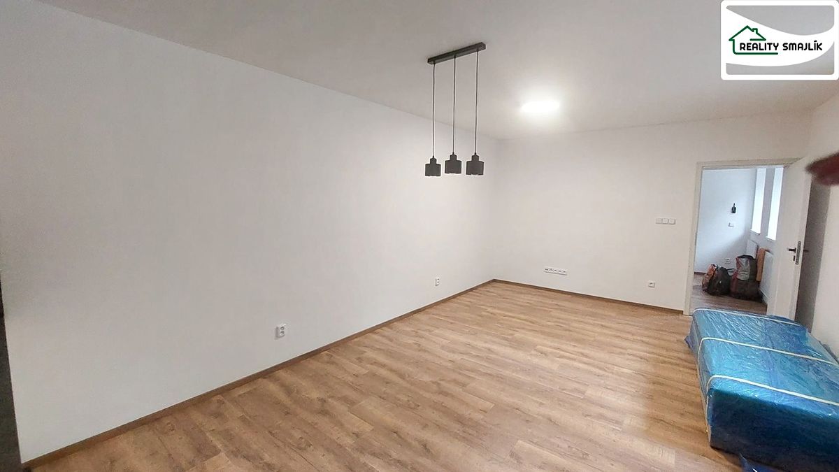 Pronájem bytu 2+kk 47 m² – fotografie 2