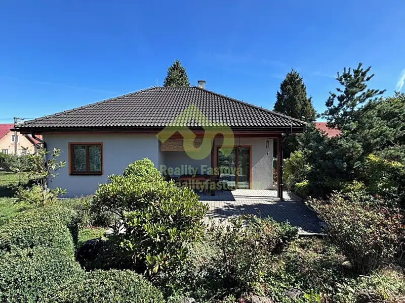 Prodej rodinného domu 65 m², pozemek 549 m², Dolní Lukavice – náhled fotky 1