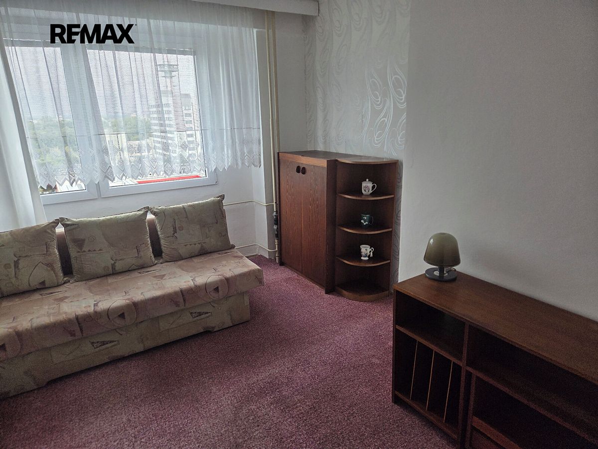 Pronájem bytu 3+1 77 m² – fotografie 3