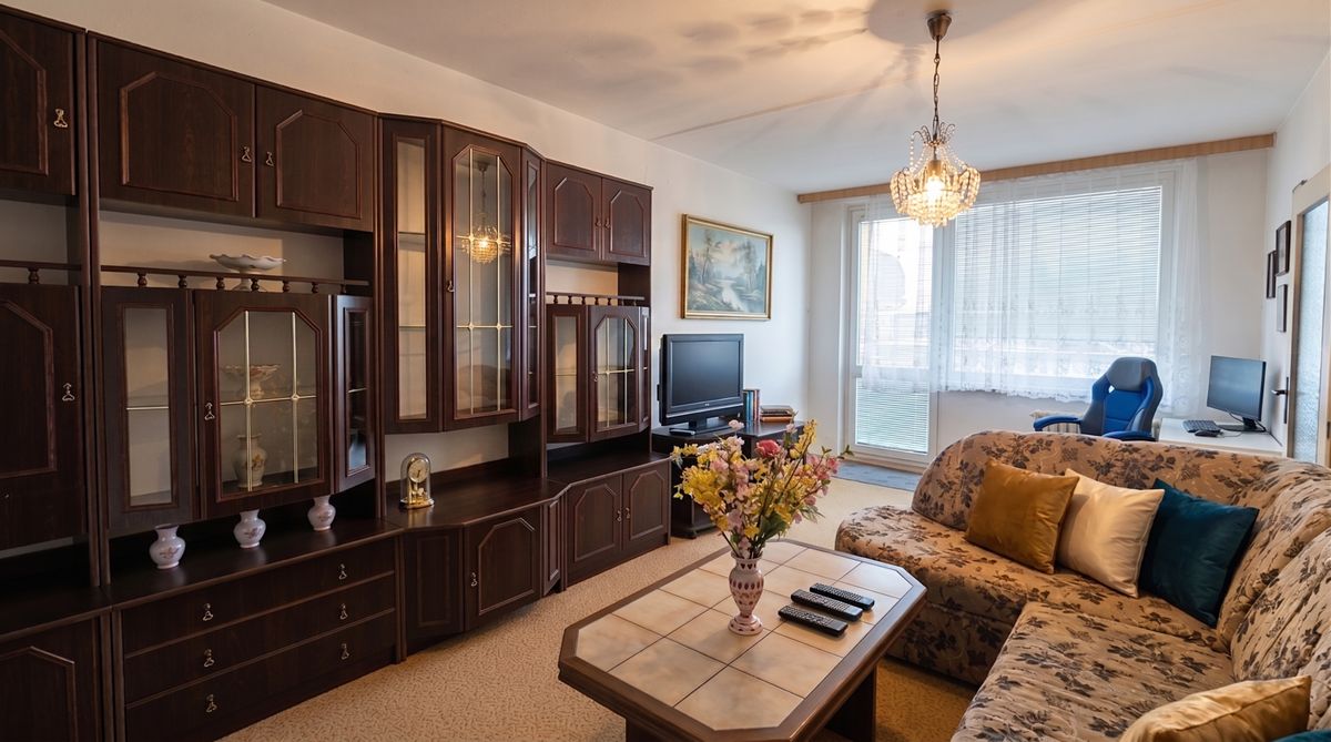 Pronájem bytu 3+1 70 m² – fotografie 3