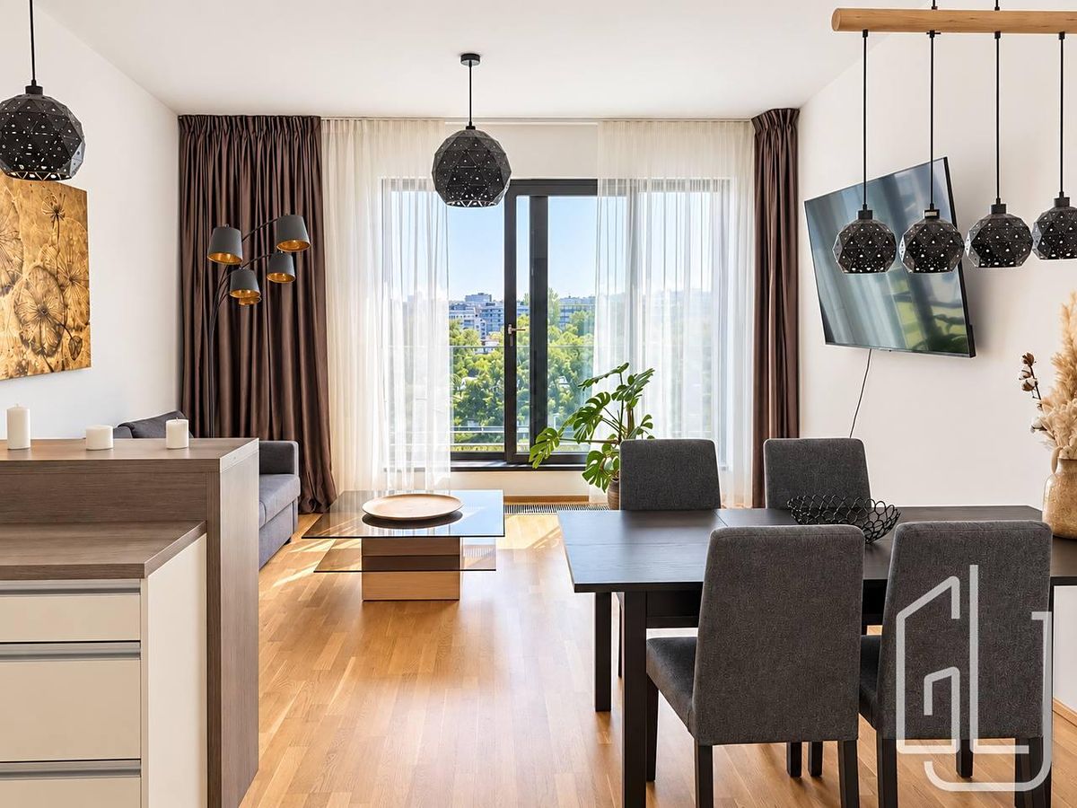 Pronájem bytu 2+kk 60 m²
