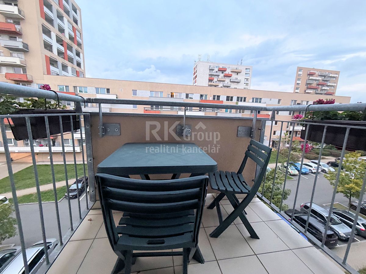 Pronájem bytu 1+kk 40 m²