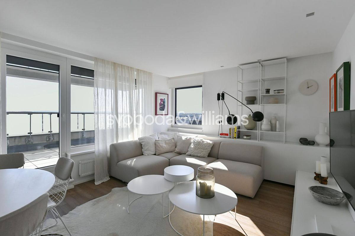 Pronájem bytu 4+kk 104 m²