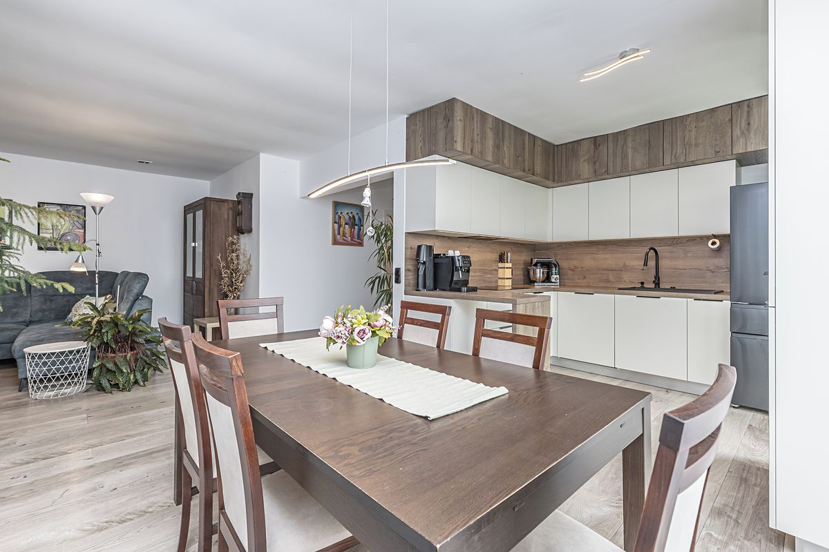 Prodej rodinného domu 145 m², pozemek 1021 m² – fotografie 4