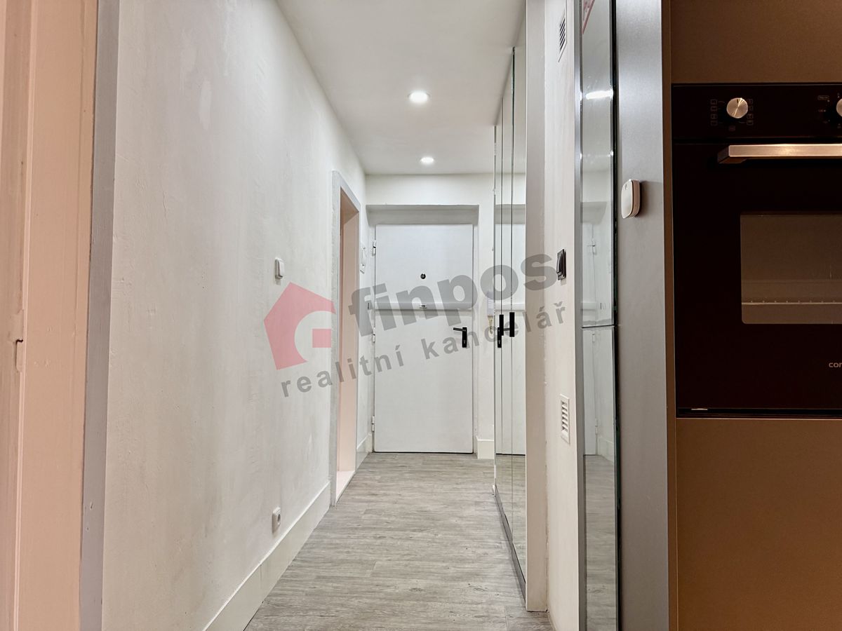 Pronájem bytu 2+1 56 m² – fotografie 5