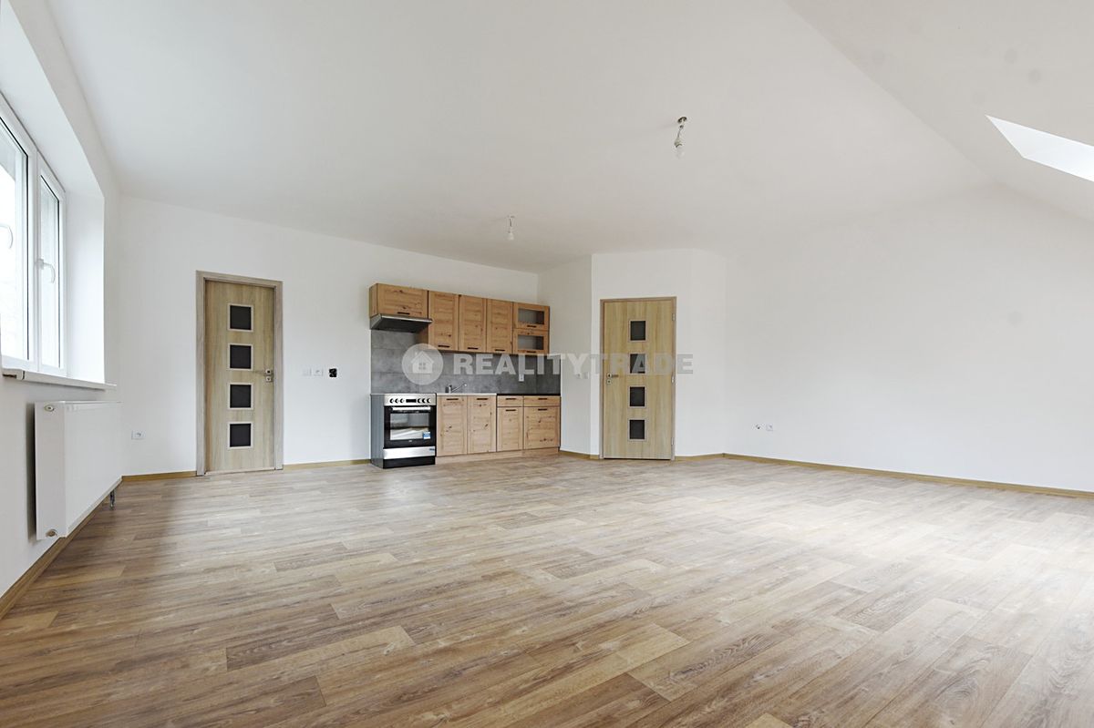 Pronájem bytu 3+kk 100 m² – fotografie 5