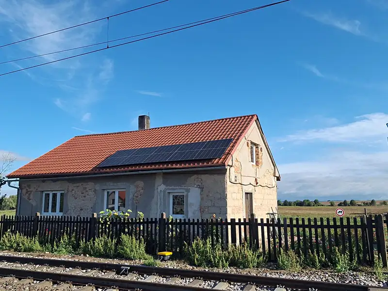 Pronájem rodinného domu 77 m², pozemek 337 m², Slepotice – náhled fotky 1