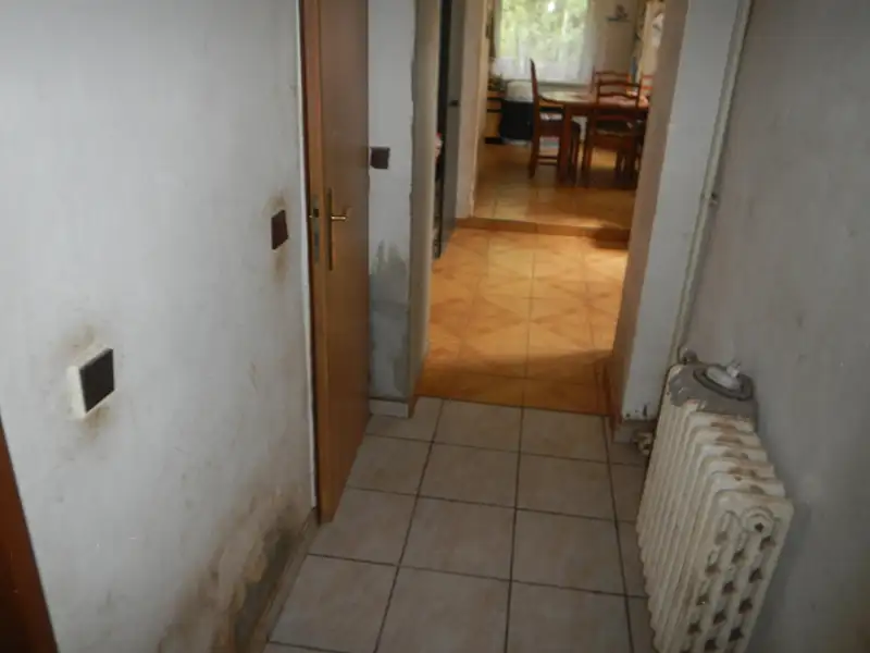 Dražba rodinného domu 190 m², pozemek 659 m², Mrzky – náhled fotky 3