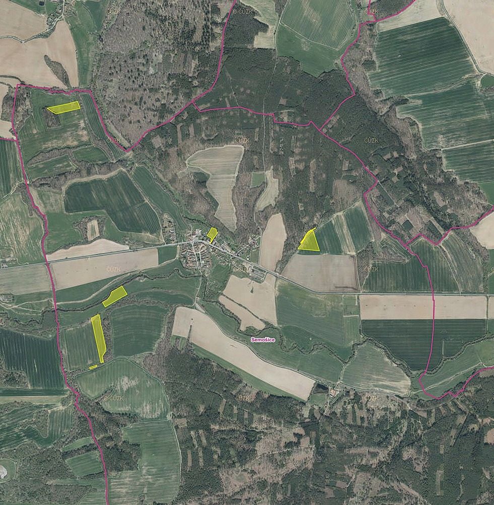 Prodej pole 62245 m²