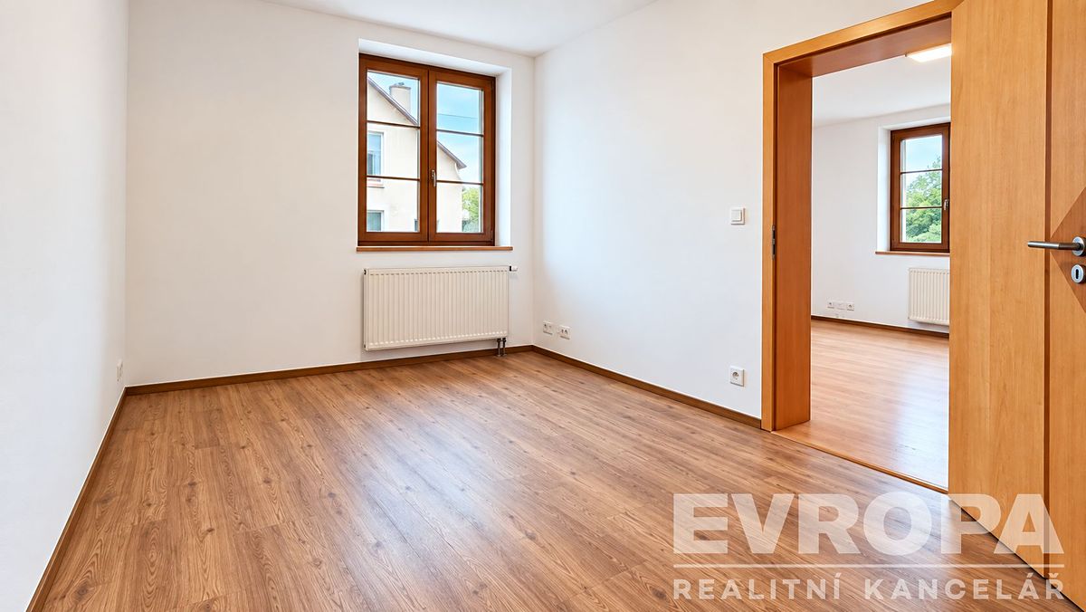 Pronájem bytu 2+kk 52 m² – fotografie 4