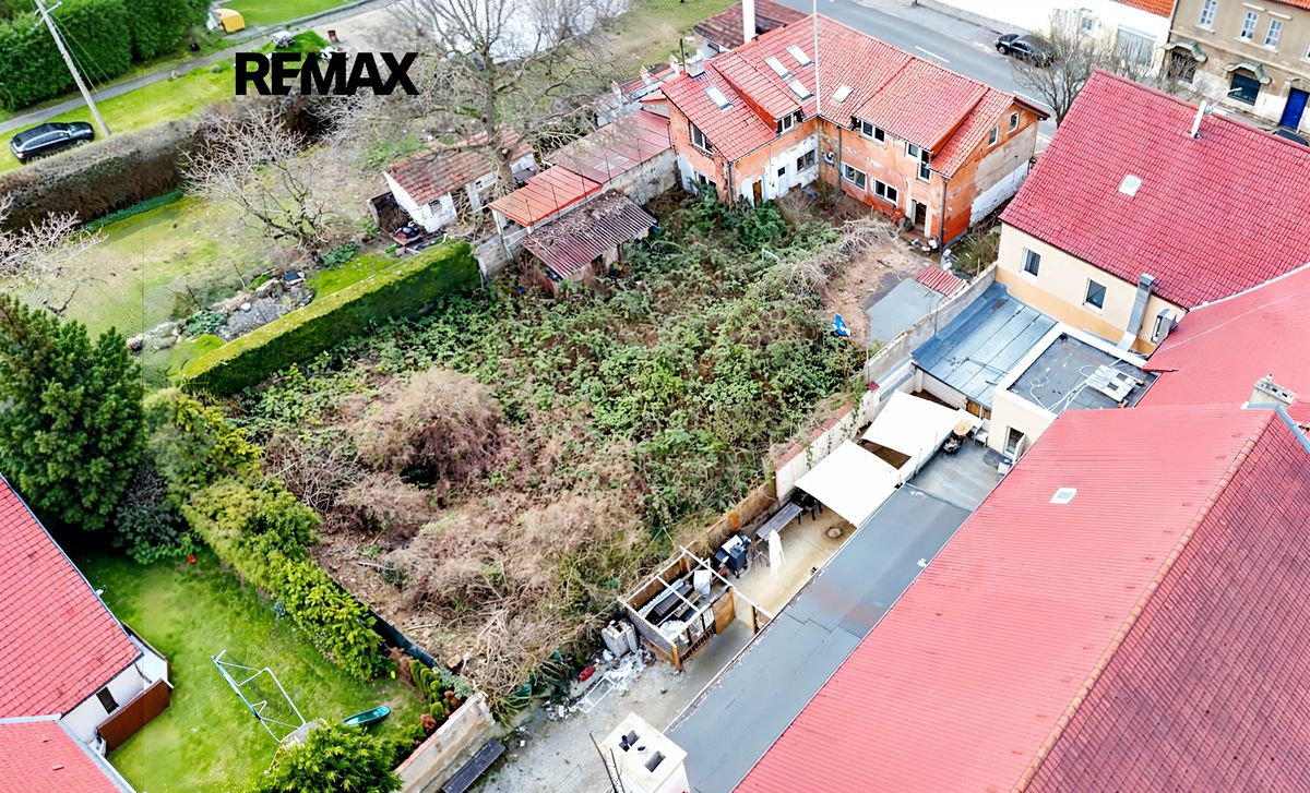 Prodej stavebního pozemku 849 m² – fotografie 2