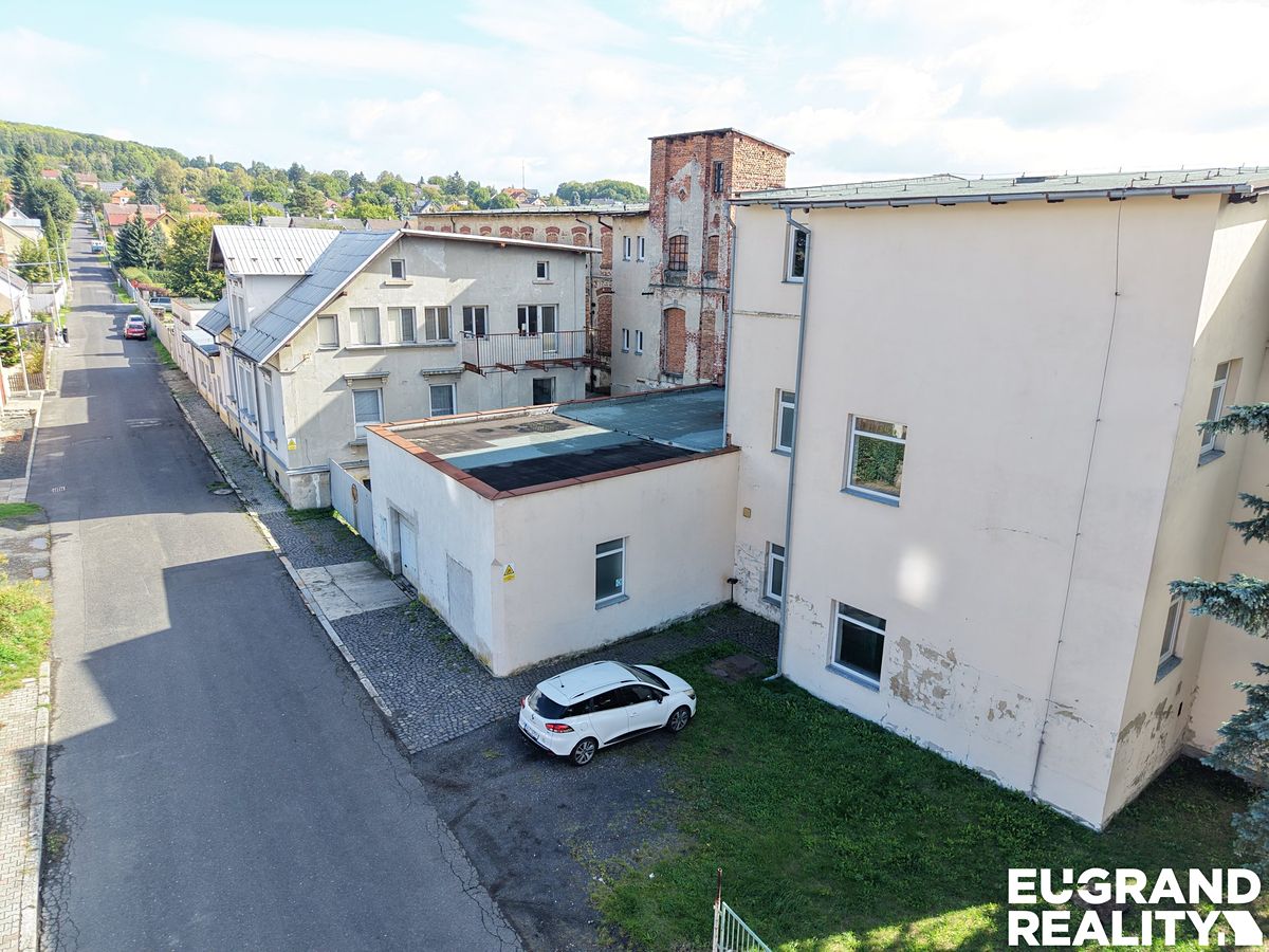 Prodej výrobní haly, prostoru 2400 m² – fotografie 2