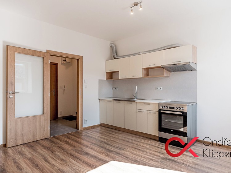 Квартира 2+kk в оренду, 44 м² (2 з 20)