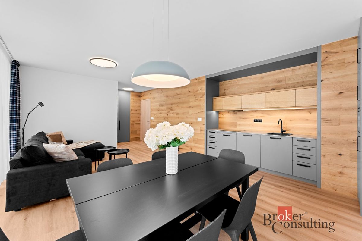 Pronájem bytu 2+kk 78 m²