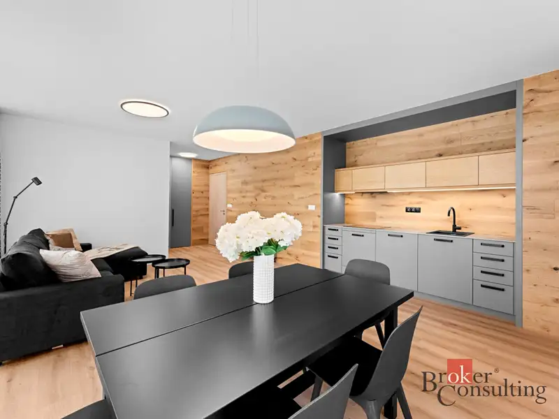 Pronájem bytu 2+kk 78 m², Vrchlabí – náhled fotky 1