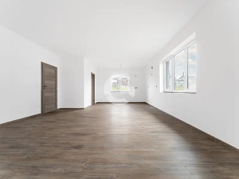 Prodej rodinného domu 220 m², pozemek 763 m², Jaroměřice – náhled fotky 2