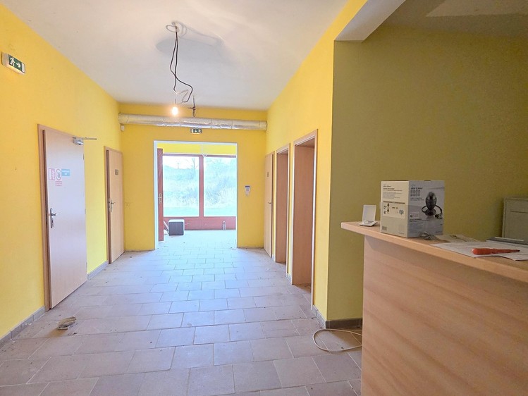 Prodej komerčního prostoru, 570 m² (17 z 74)