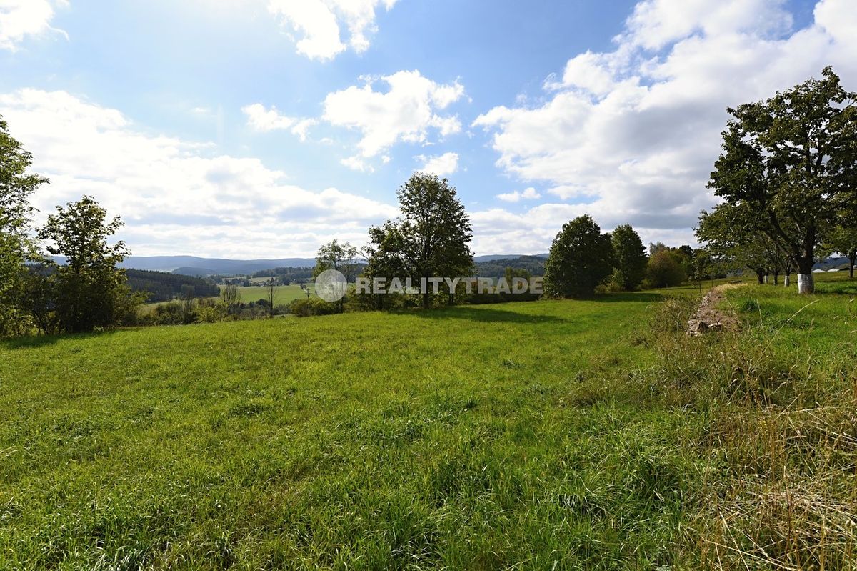Prodej stavebního pozemku 1460 m²