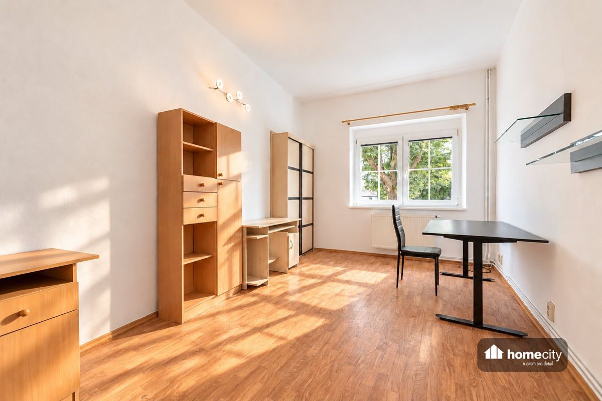 Pronájem bytu 2+1 50 m² – fotografie 2