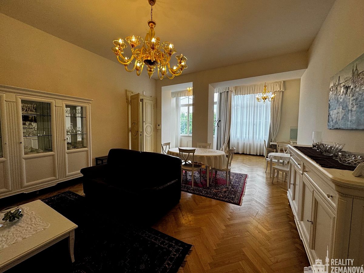 Pronájem bytu 3+kk 110 m²