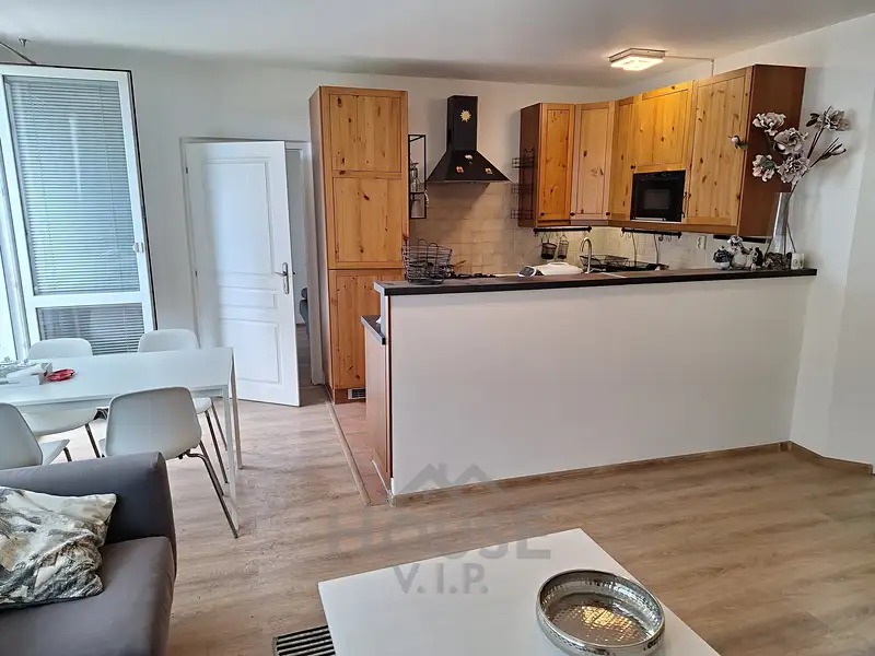 Pronájem bytu 4+kk 92 m², Praha – náhled fotky 3