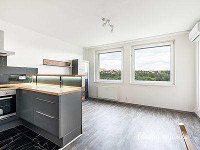 Pronájem bytu 2+kk 44 m²