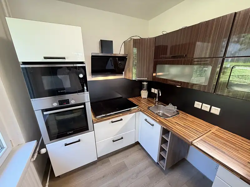 Prodej bytu 3+1 63 m², Obrnice – náhled fotky 1