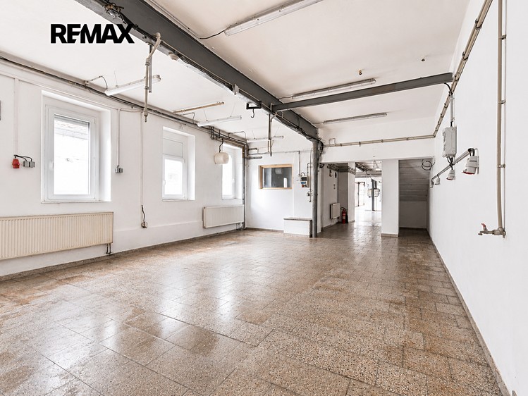Pronájem domu, 160 m² (24 z 28)
