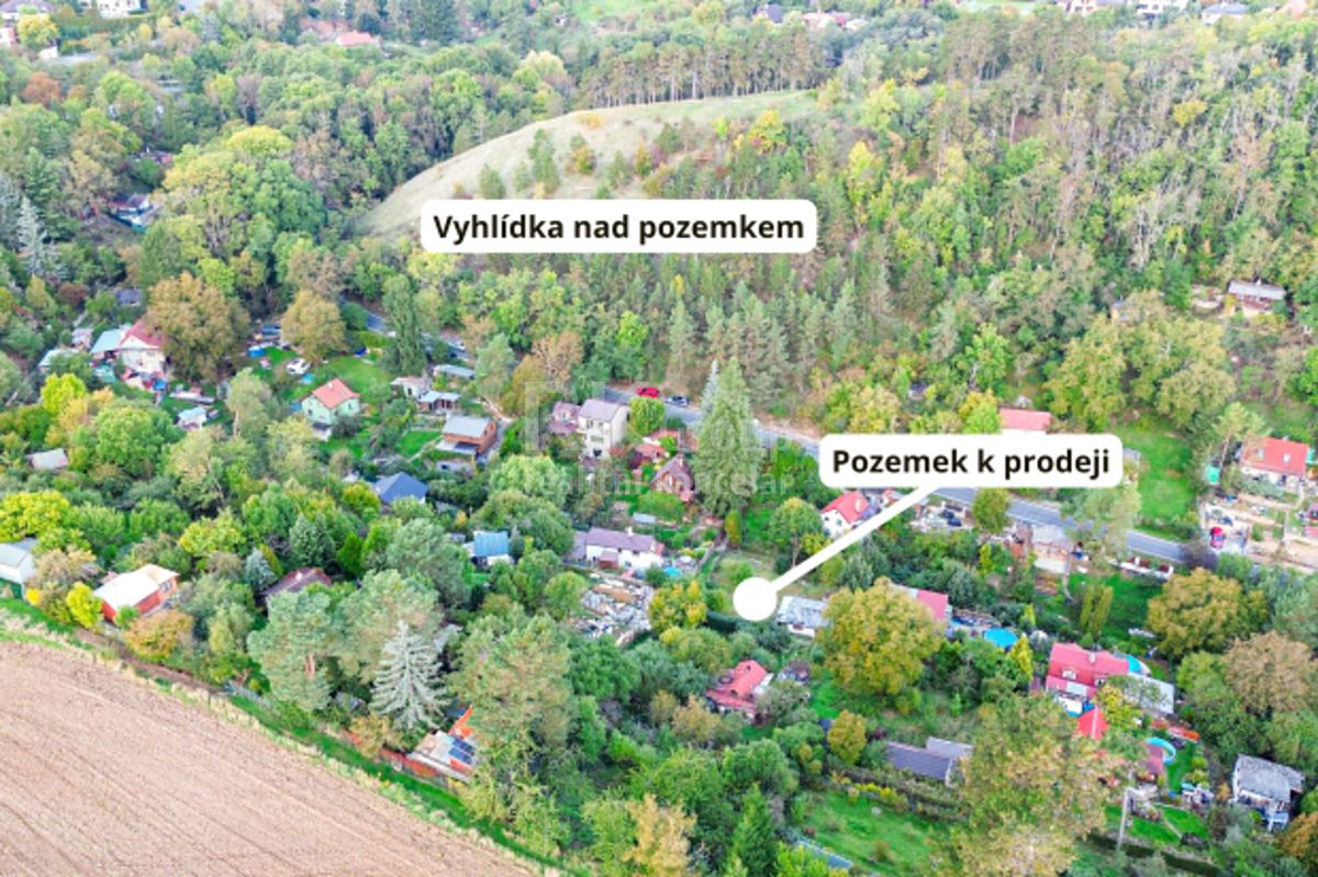 Prodej stavebního pozemku 664 m² – fotografie 2