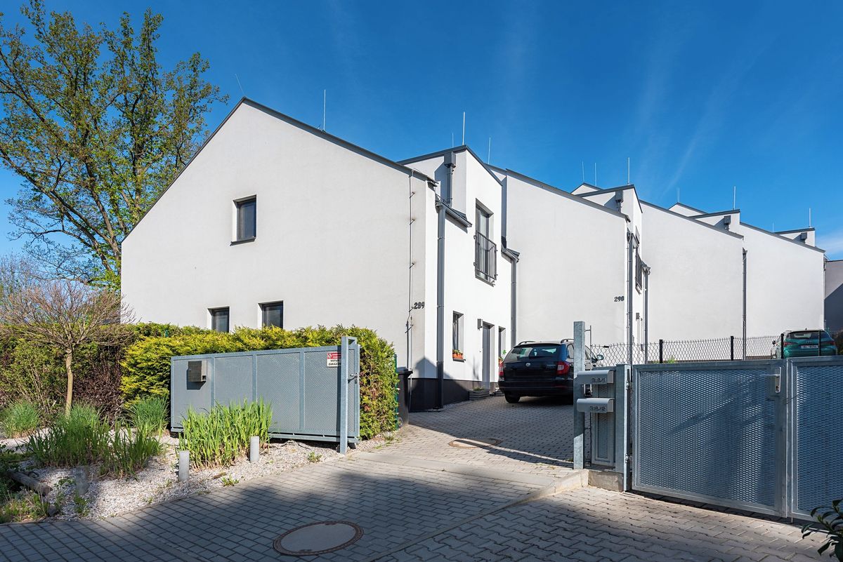 Prodej rodinného domu 114 m², pozemek 116 m²