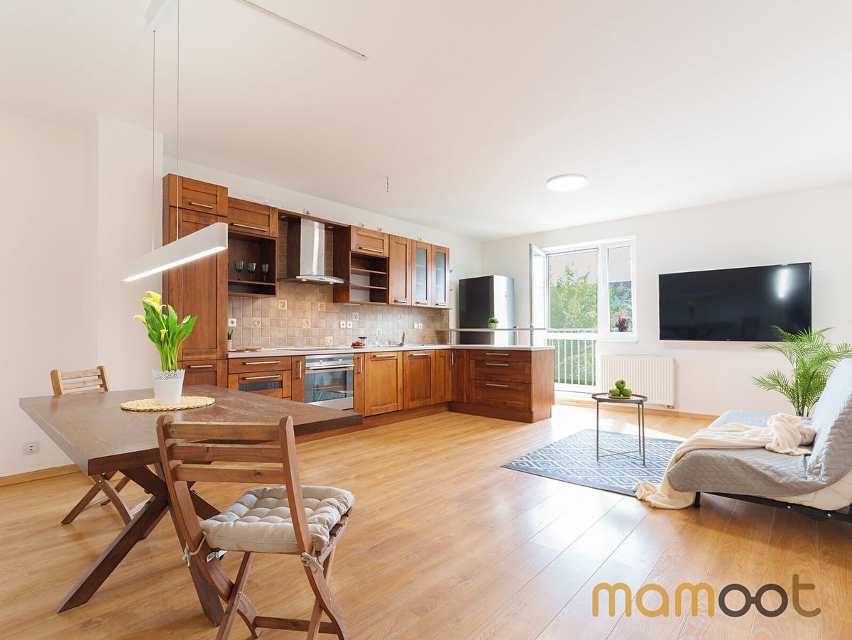 Pronájem bytu 2+kk 70 m²