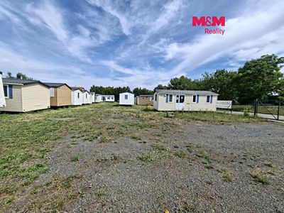 Pronájem komerčního pozemku 1610 m²