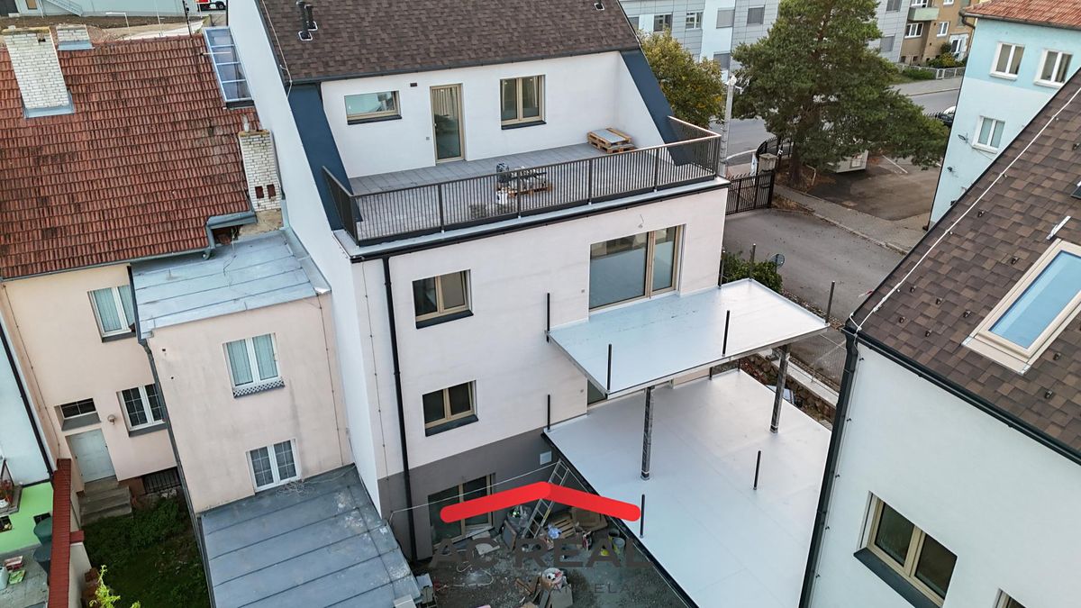 Prodej bytu 4+kk 83 m²